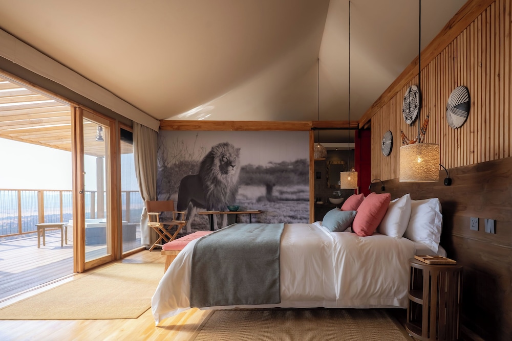 Luxury Tent photo 1
