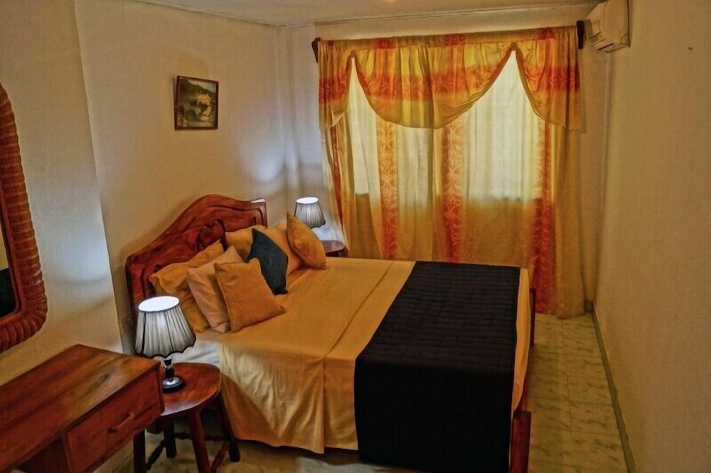 House, 3 Bedrooms