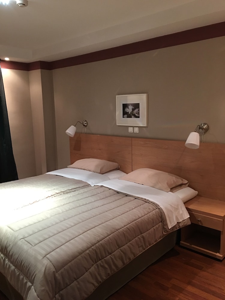 Standard Triple Room - Photo 1