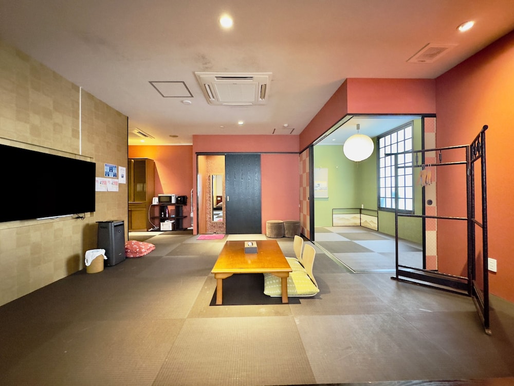 Traditional Condo, Non Smoking, Beachfront photo 2