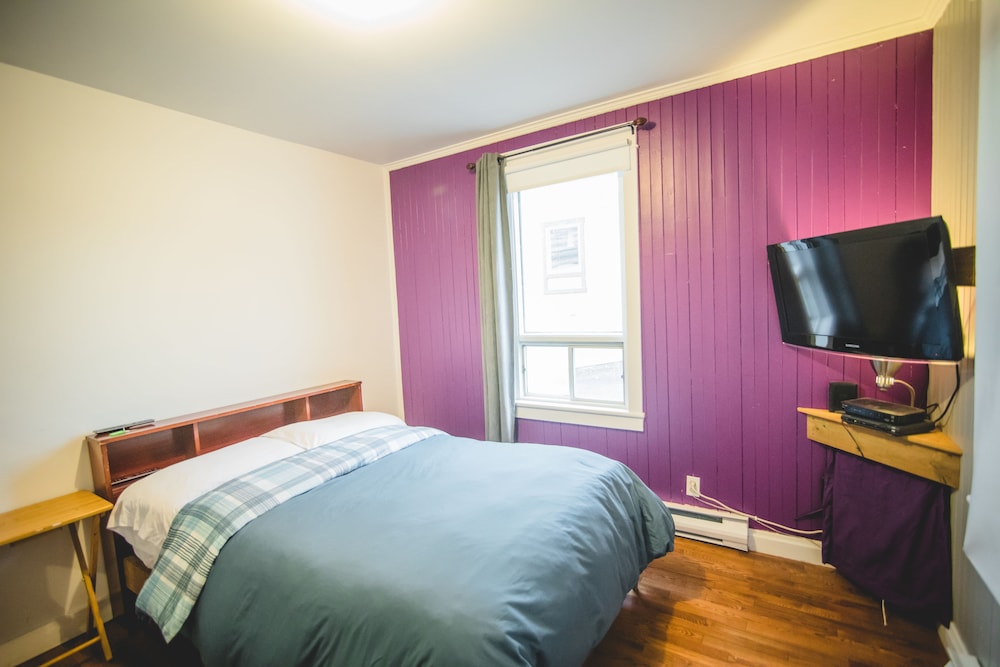 Economy Apartment, 2 Double Beds photo 3