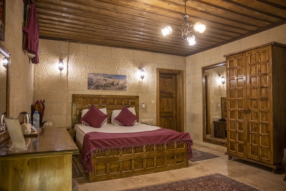 Exclusive Room without Window (Jacuzzi) - Photo 6