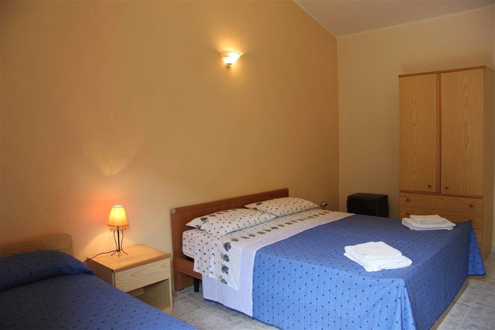 Deluxe Quadruple Room photo 1