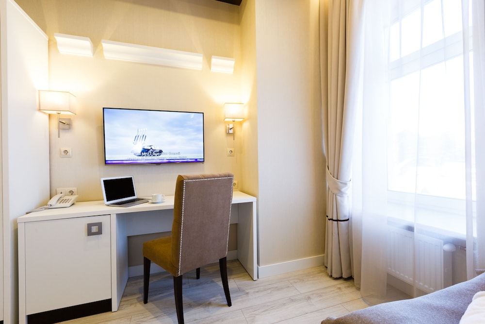 Standard Double or Twin Room photo 2
