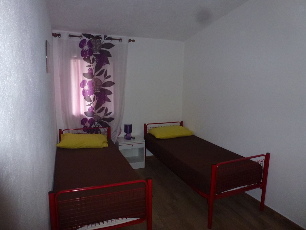 Comfort House, 3 Bedrooms, Terrace, Beachfront photo 1
