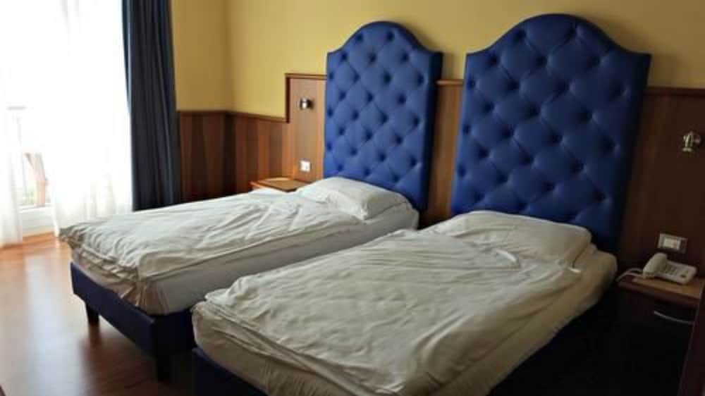Deluxe Double Room, Mountain View - Photo 2