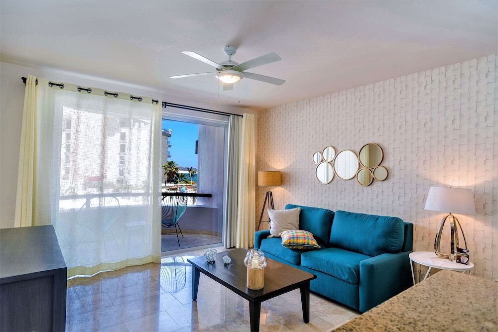 One Bedroom Deluxe Ocean View
