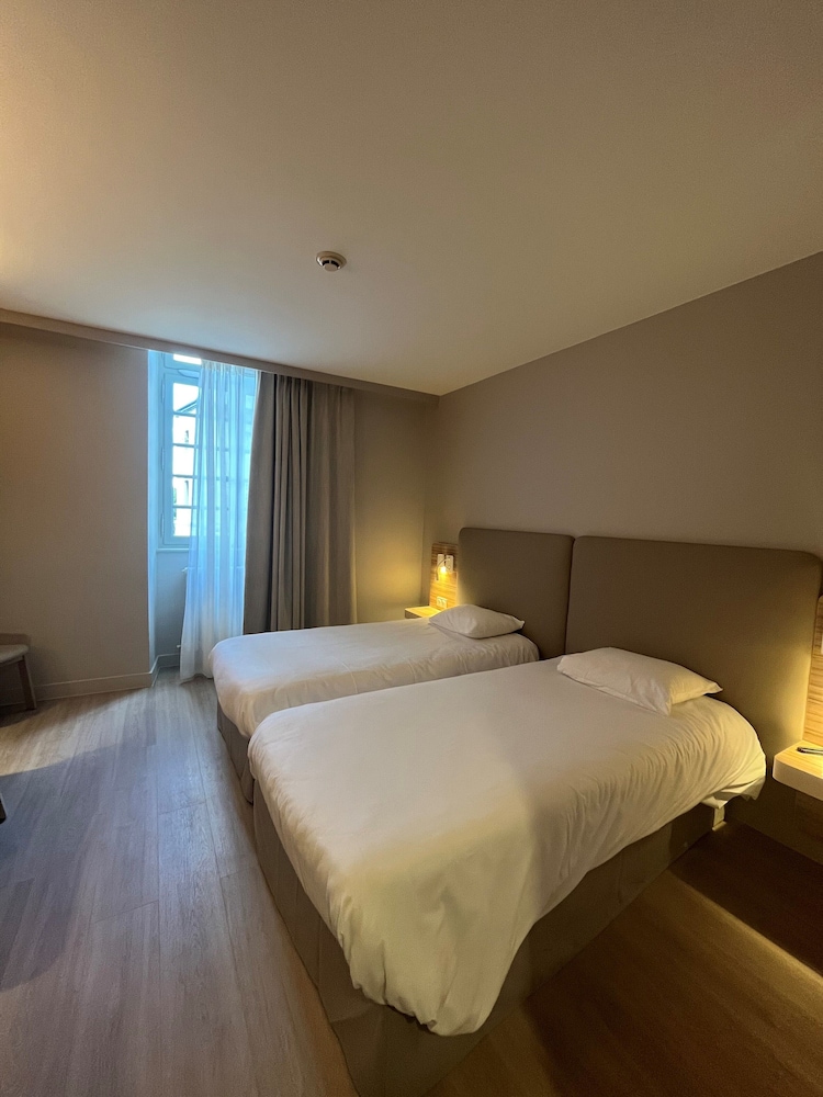 Comfort Room photo 1