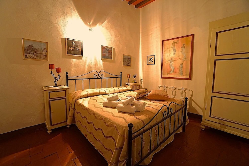 Double Room (Margherita)