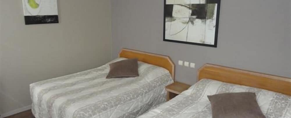 Double or Twin Room photo 2