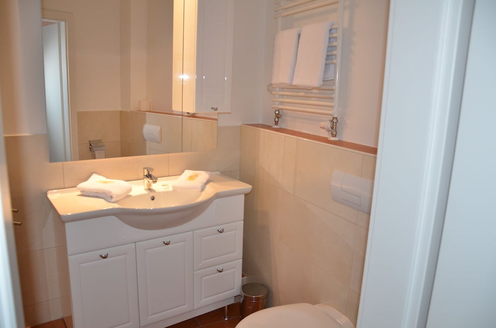 Basic Single Room photo 3