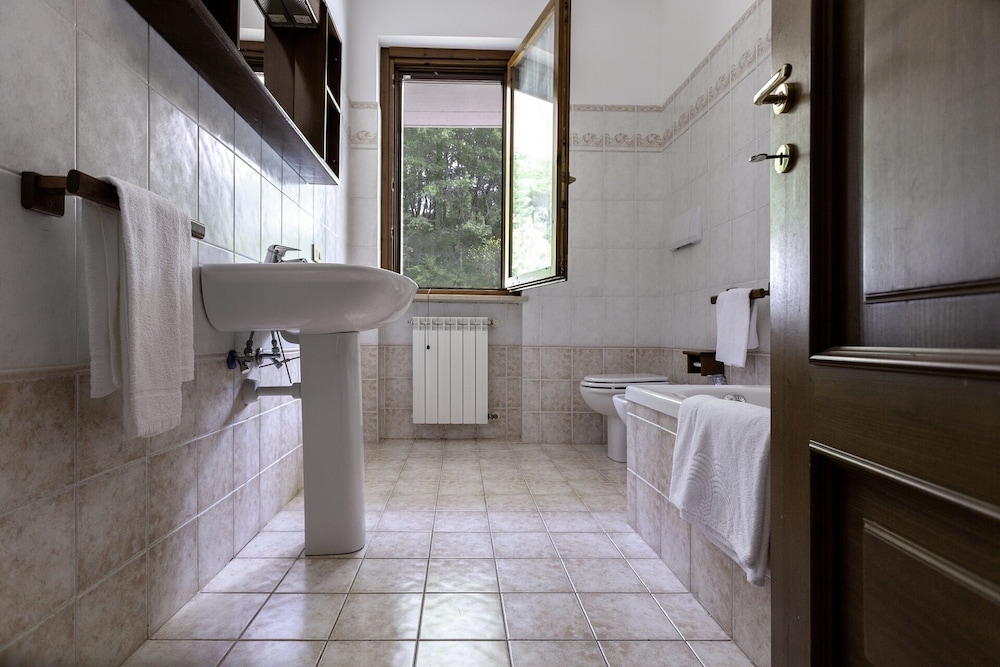 Luxury Villa photo 3