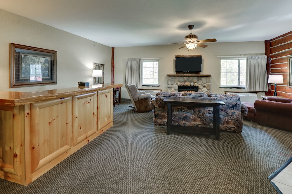 Theme Suite with Whirlpool Cottage - Photo 4