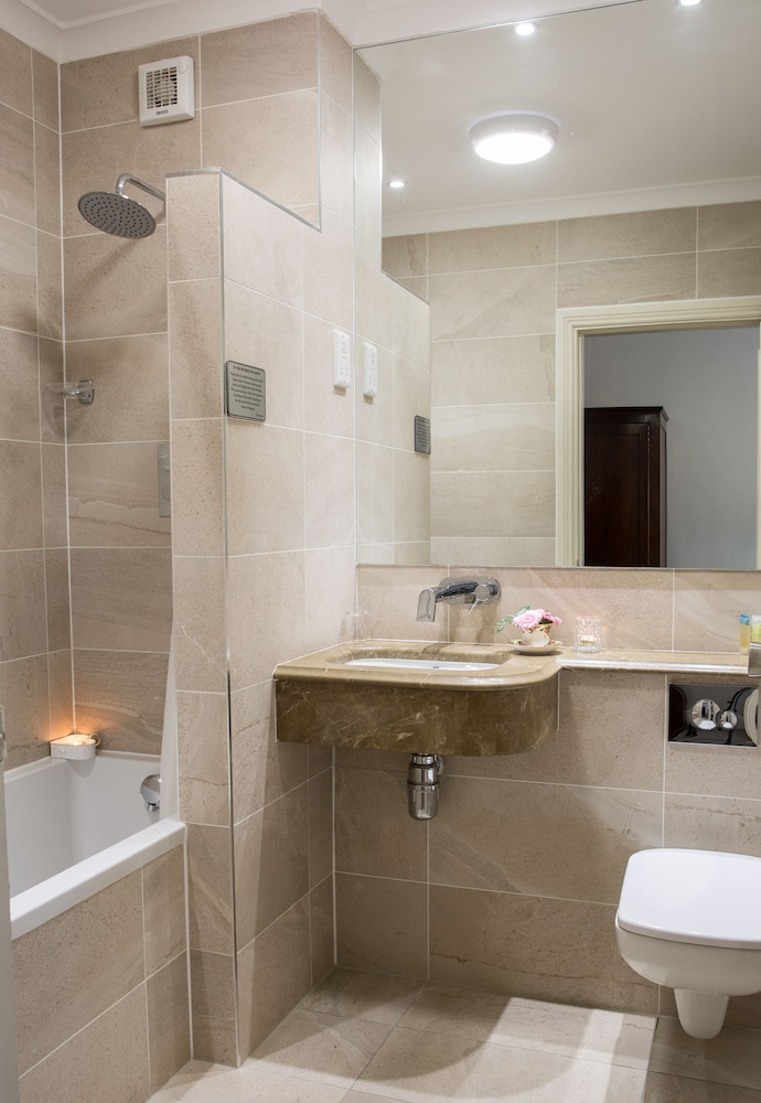 Superior Double or Twin Room photo 2