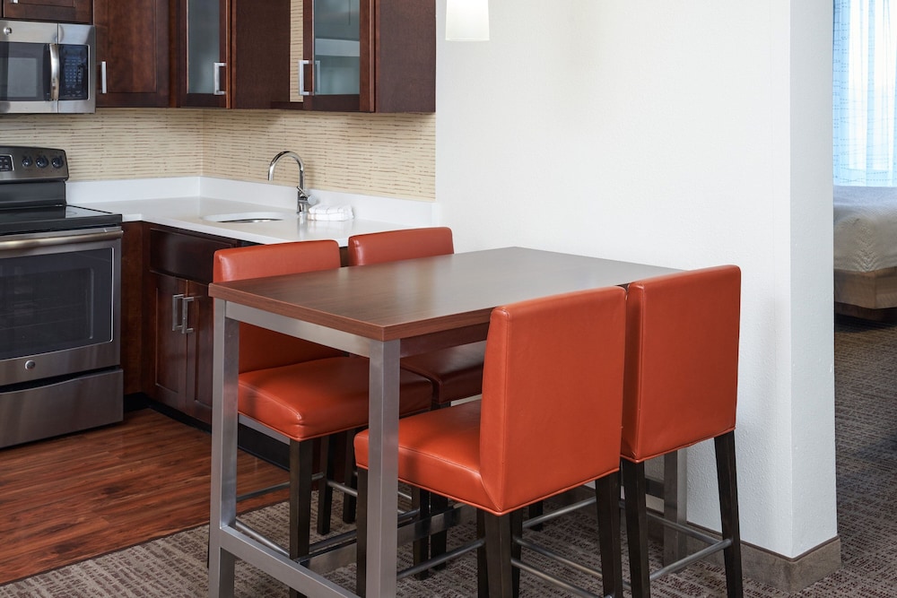 Suite, 1 Bedroom (Hearing Accessible)