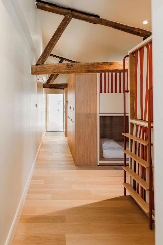 Shared Dormitory, Mixed Dorm, Non Smoking, Private Bathroom