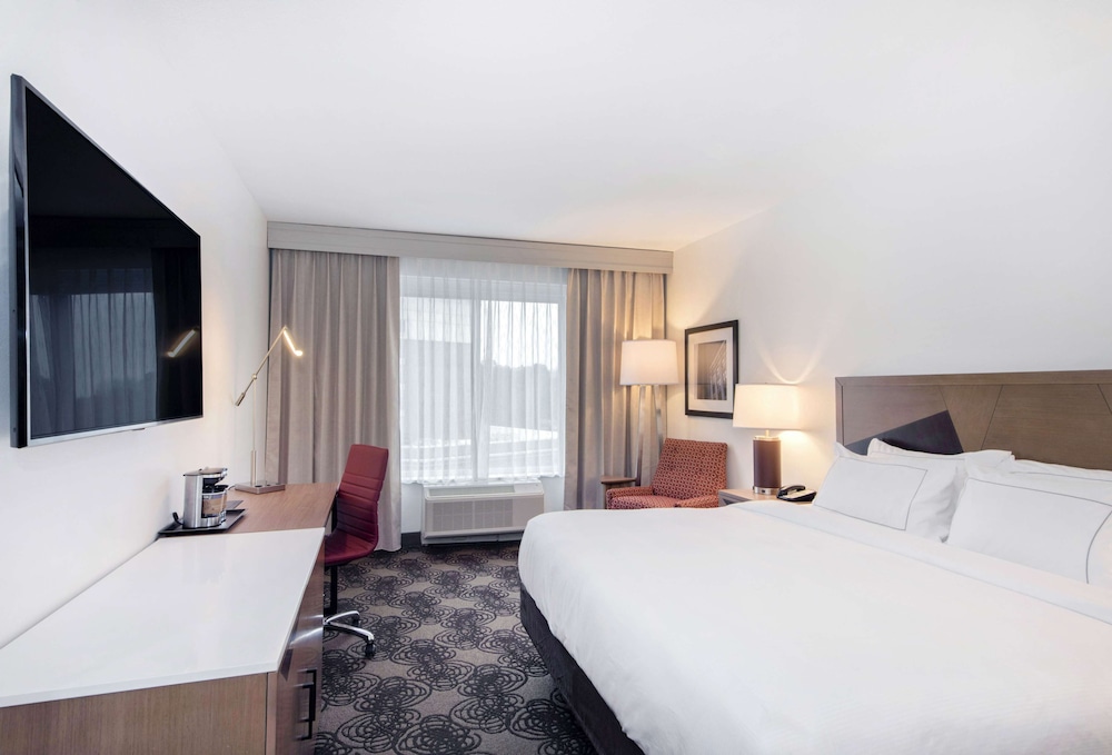King Bed at DoubleTree by Hilton Raleigh-Cary in Cary