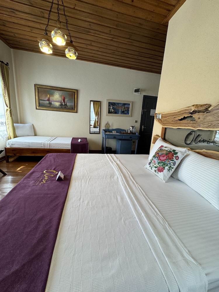 Superior Triple Room photo 1