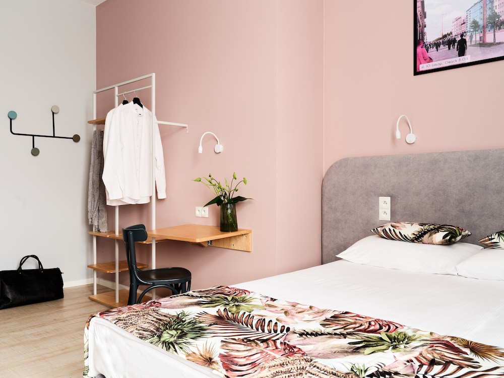 Standard Double Room - Photo 2