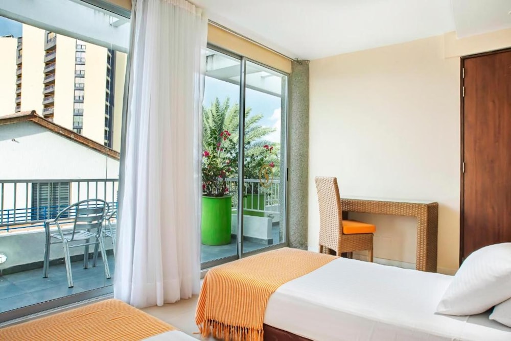 Standard Twin Room with balcony photo 1