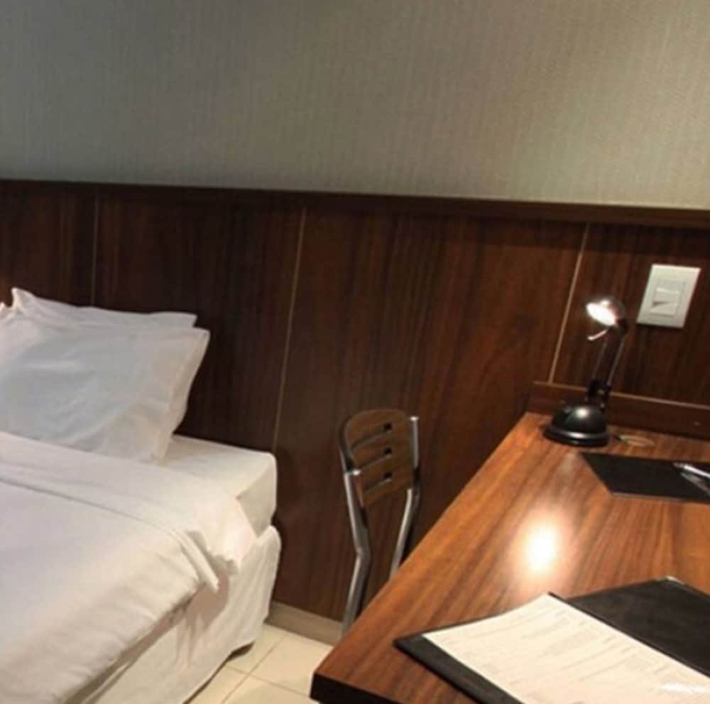 Deluxe Twin Room, 2 Twin Beds - Photo 2