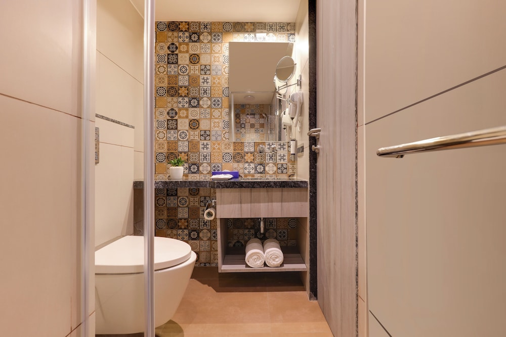Superior Twin Room - Photo 5