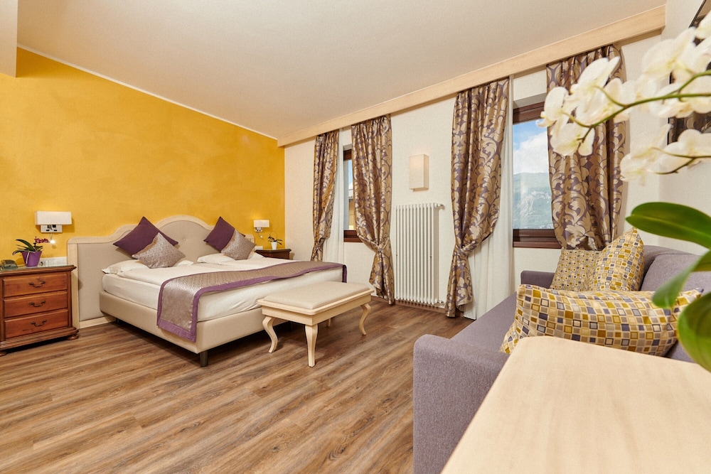 Panoramic Room, 1 Bedroom, Refrigerator, Lakeside photo 2