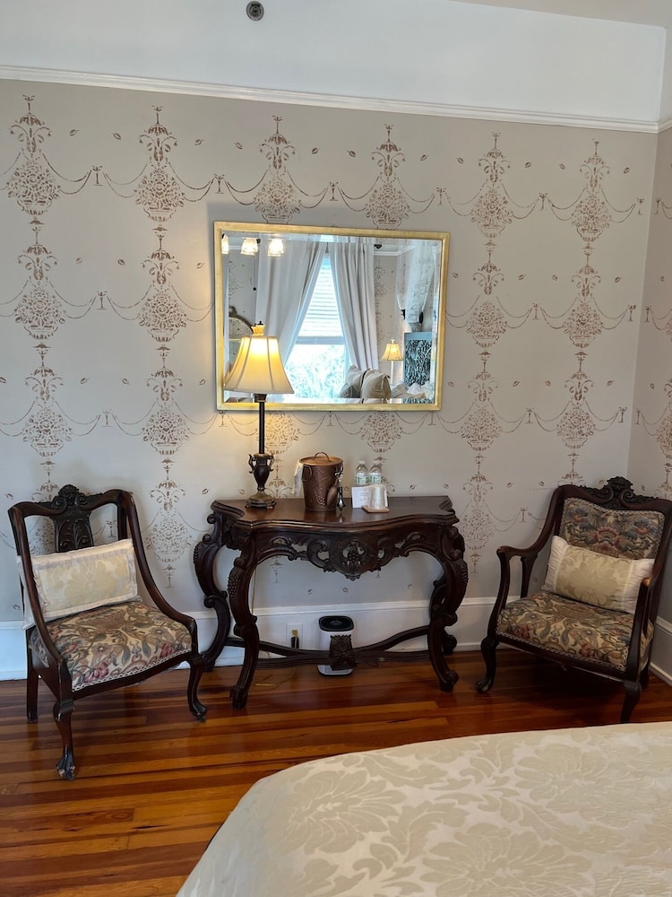 Prince Charles 2nd Floor photo 2