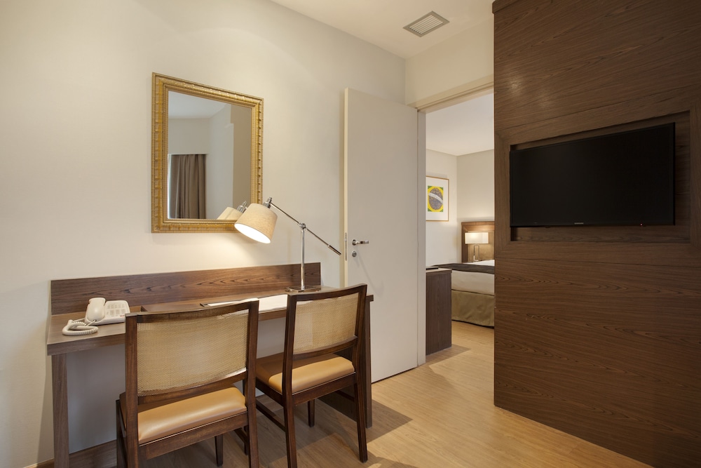 Executive Room, City View