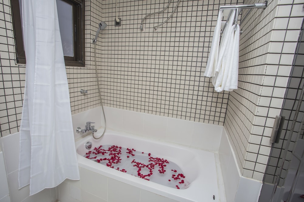 Superior Twin Room photo 2