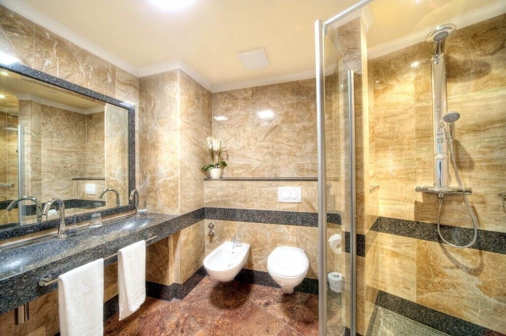 Double Room, Mountainside - Photo 6