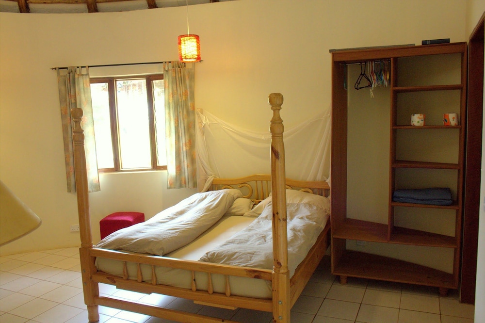Deluxe Cottage, 2 Bedrooms, Pool View photo 2