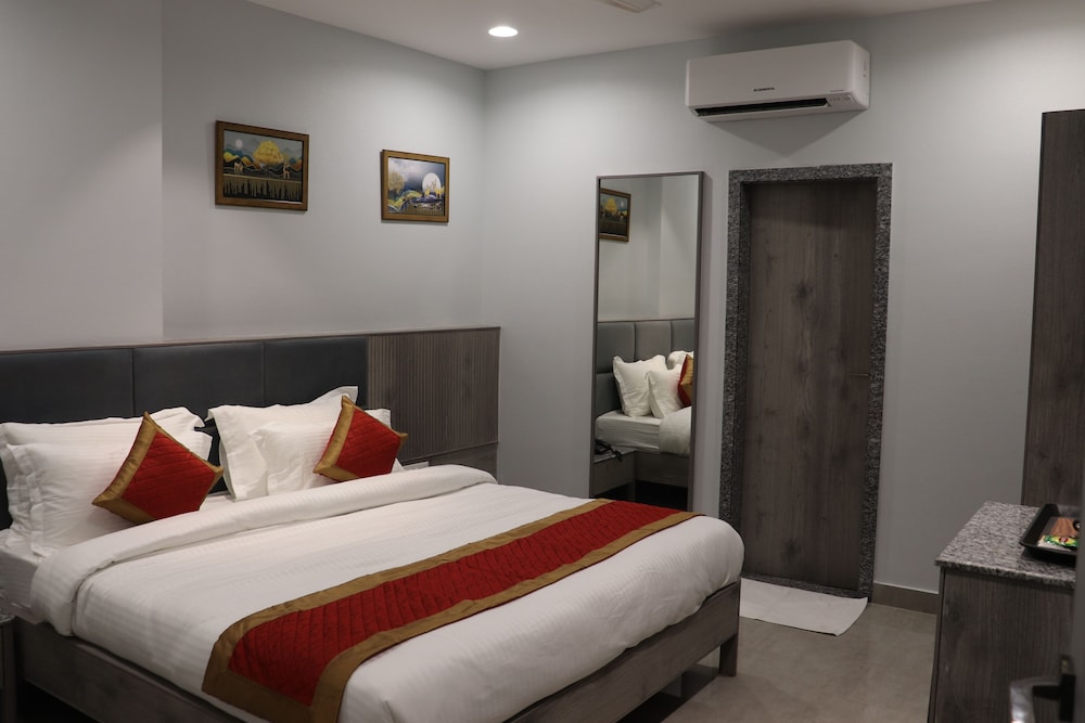 Luxury Room