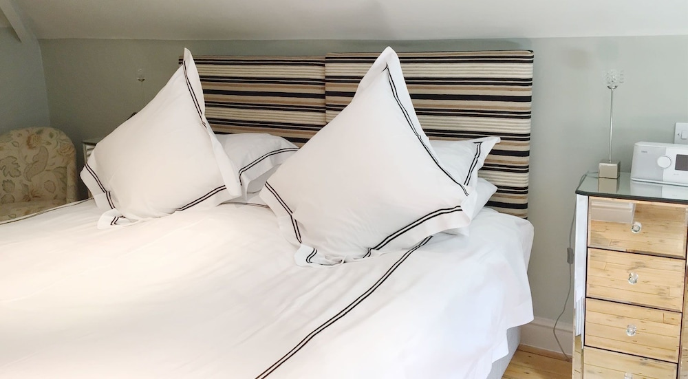 Superior Room, 1 King Bed
