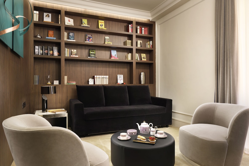 Suite (Dolce)