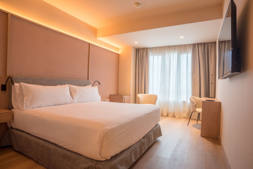 Superior Double Room - Photo 2