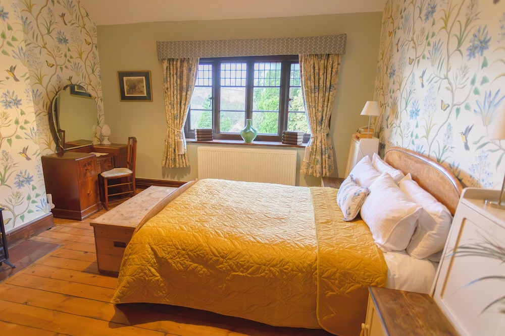 Standard Double Room, 1 Double Bed, Private Bathroom, Lake View (Russell) photo 2