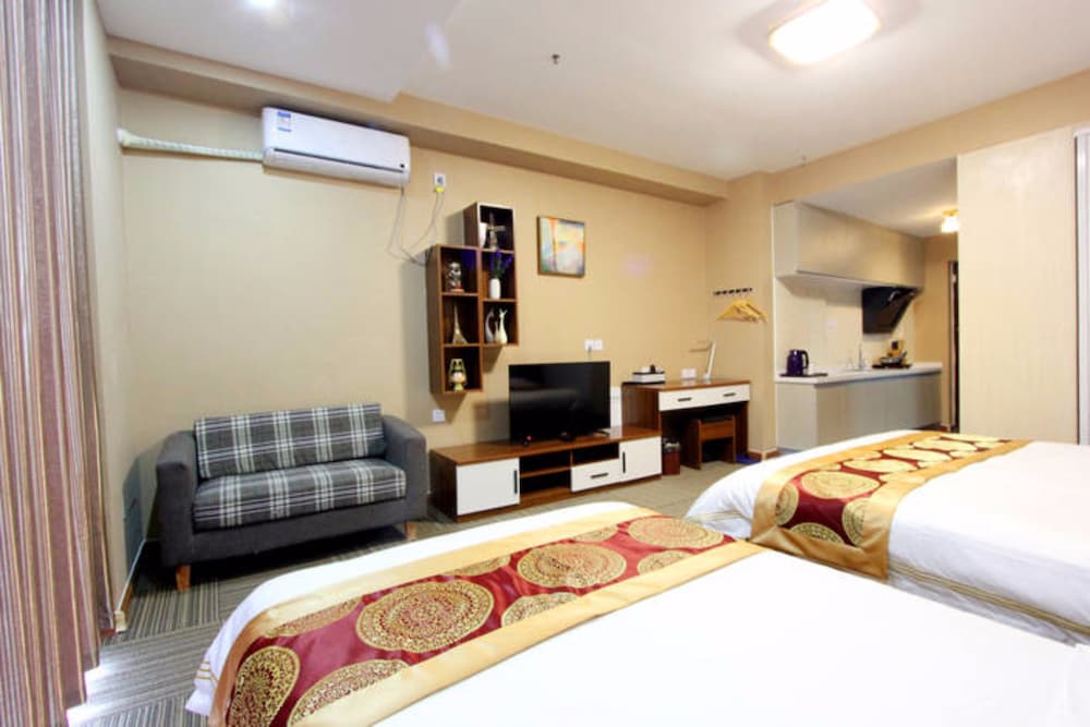 Twin Room, City View photo 3
