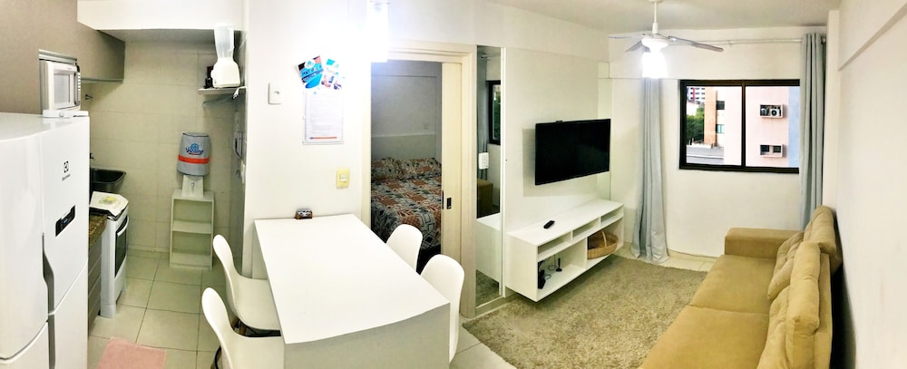 APT 204