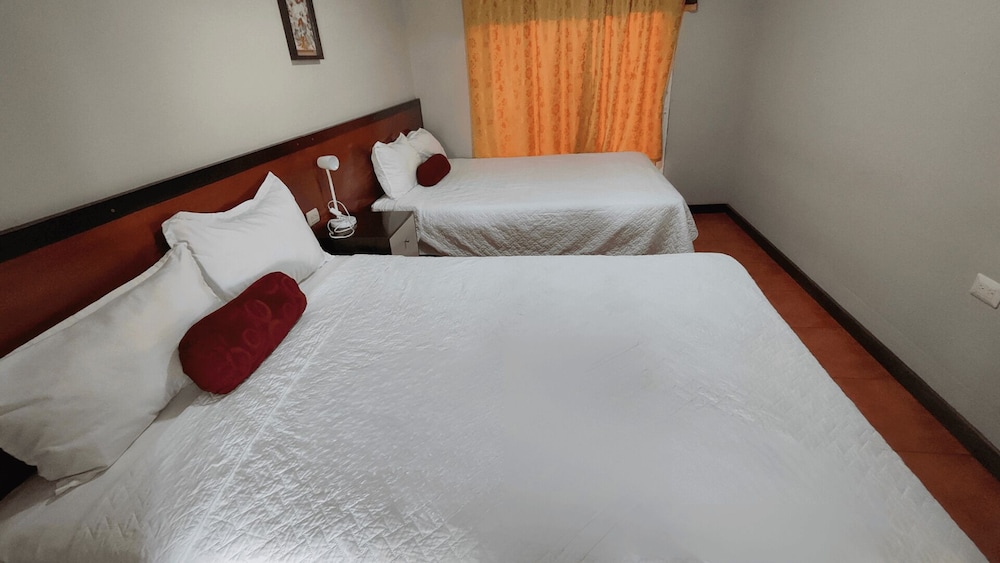 Villa photo 2