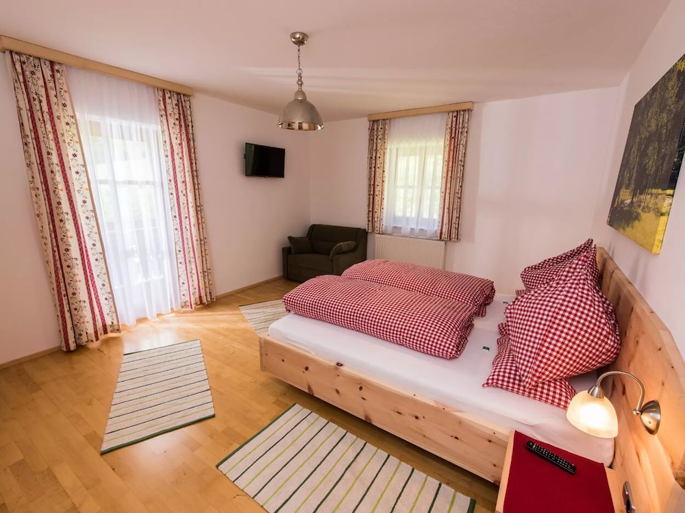 Apartment (Göllblick)