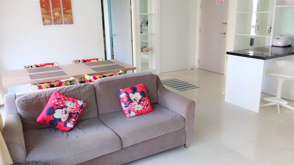 Family Condo, 2 Bedrooms, 2 Bathrooms, Pool View photo 3