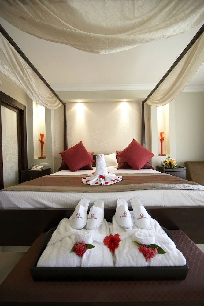 Colonial Junior Suite with Jacuzzi photo 2