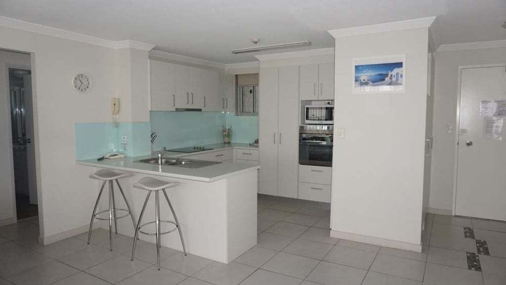 Superior Apartment, Non Smoking, Kitchen (2BR Ocean View 7N) photo 2