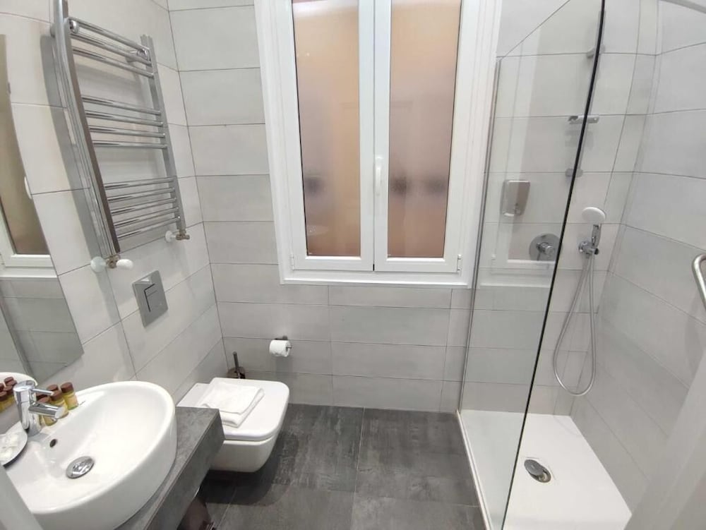 City Triple Room - Photo 4