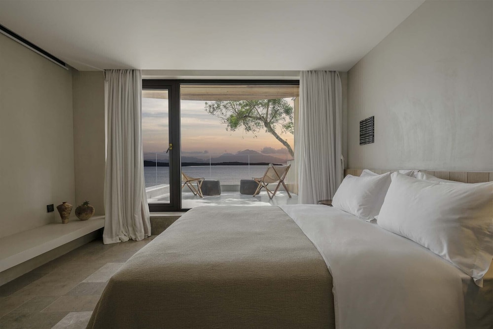 Senior Double Room, Balcony, Sea View