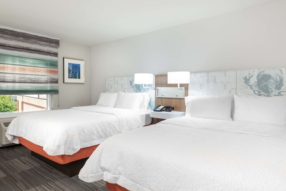 Studio, 2 Queen Beds, Accessible (Hearing) photo 1