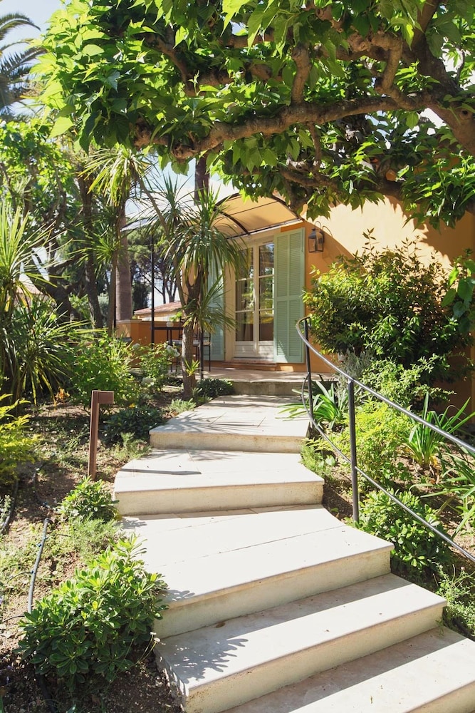 Double Room, Garden View - Photo 4