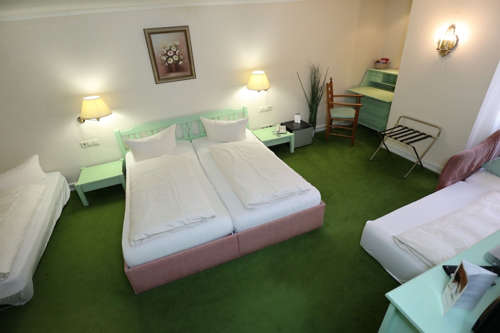 Single Room photo 3