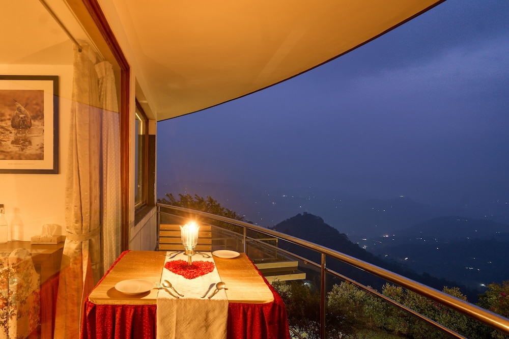 Sunset View Cottage with Jacuzzi - Photo 22
